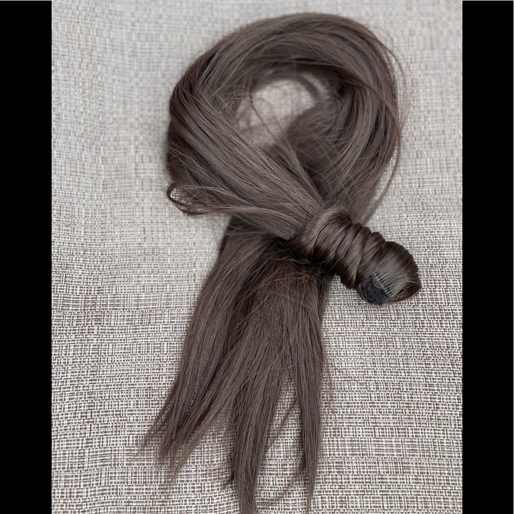 NWT ash brown 21” dark brown cool shade dark ash tone silky natural ponytail DP